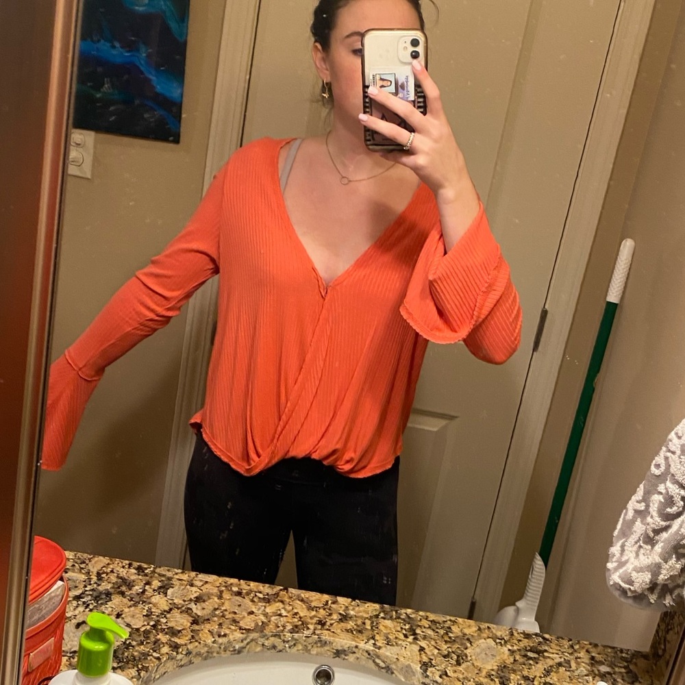 Lucy brand flowy top